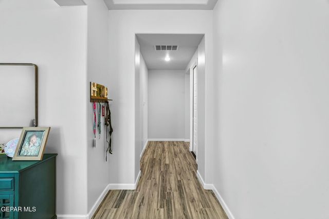 245 FARNBOROUGH Street, El Paso, TX 79928