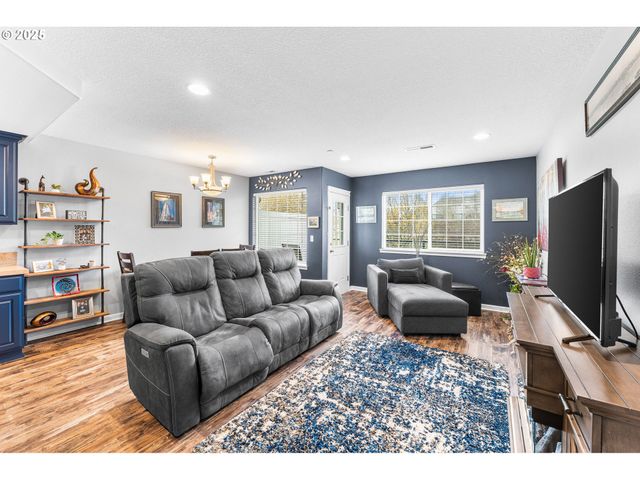 7512 Ne 34TH Ave 7C, Vancouver, WA 98665