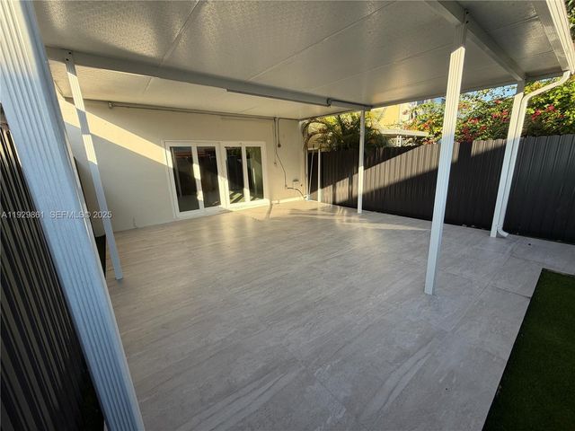 6855 W 2nd Ln, Hialeah, FL 33014