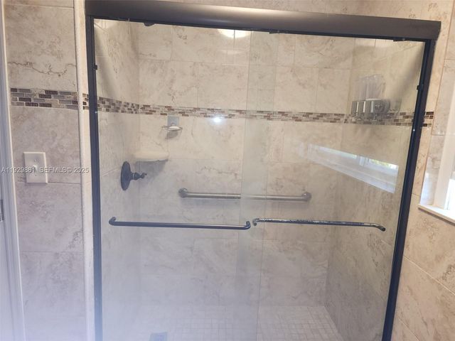 6855 W 2nd Ln, Hialeah, FL 33014