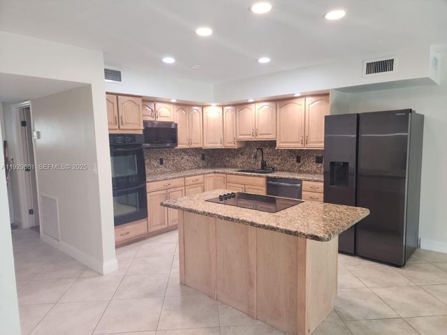 6855 W 2nd Ln, Hialeah, FL 33014