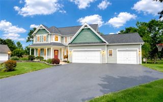 6180 Southbrook Drive, Ontario, NY 14519