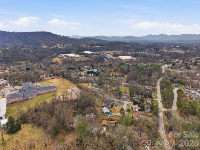 15 Village Park Drive, Weaverville, NC 28787