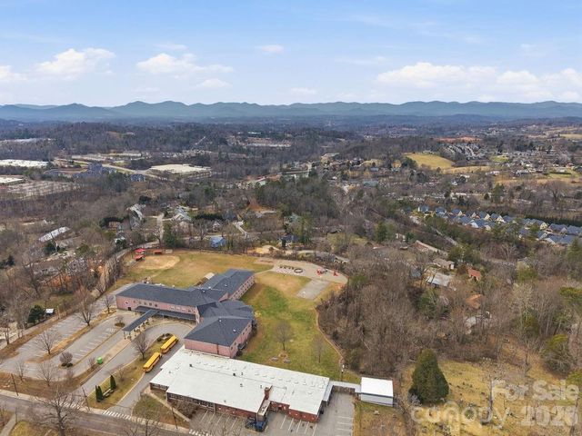 15 Village Park Drive, Weaverville, NC 28787