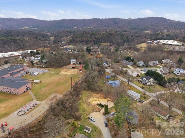 15 Village Park Drive, Weaverville, NC 28787
