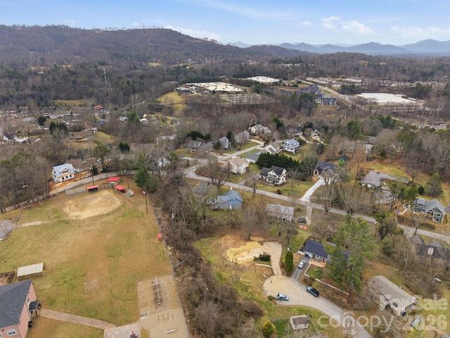15 Village Park Drive, Weaverville, NC 28787