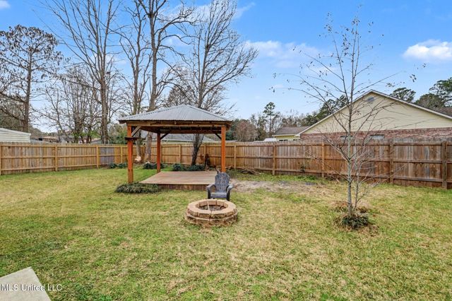 15435 Woody Drive, Gulfport, MS 39503