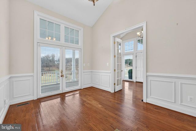 35047 SNICKERSVILLE TPKE, Round Hill, VA 20141