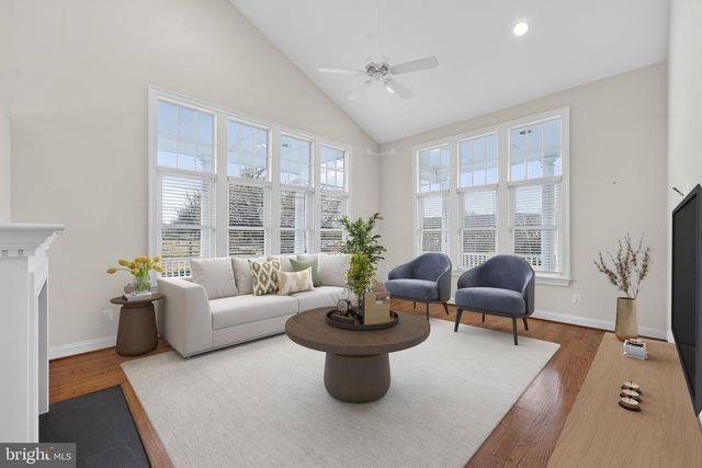 35047 SNICKERSVILLE TPKE, Round Hill, VA 20141