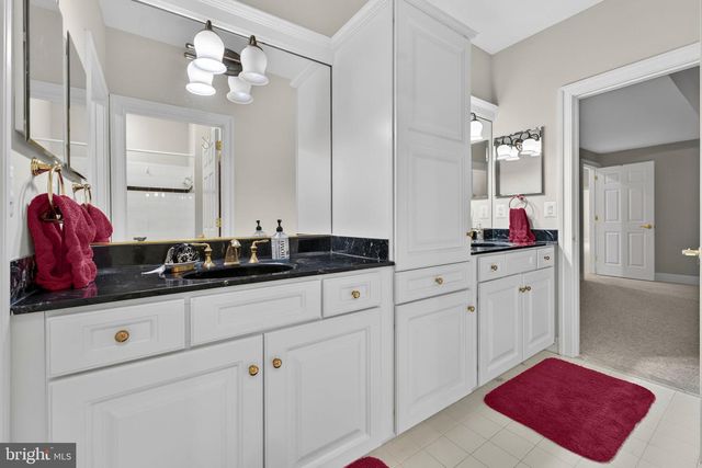 35047 SNICKERSVILLE TPKE, Round Hill, VA 20141