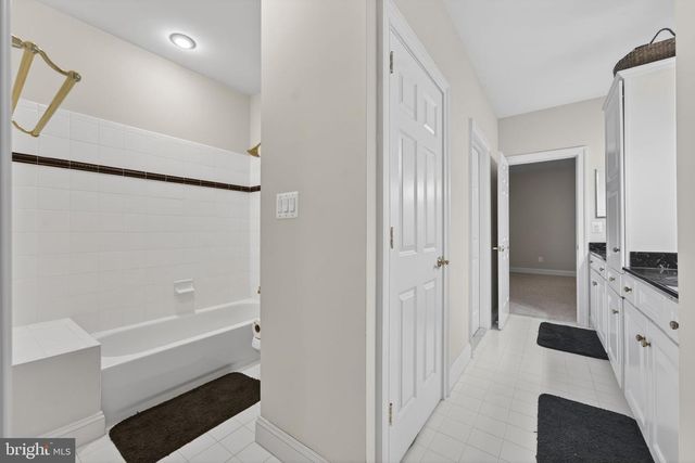 35047 SNICKERSVILLE TPKE, Round Hill, VA 20141