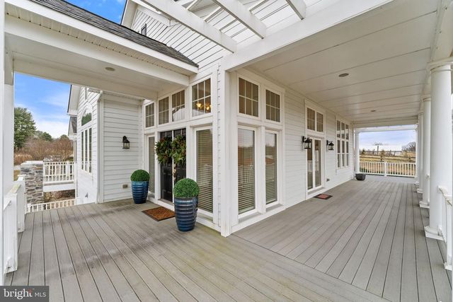 35047 SNICKERSVILLE TPKE, Round Hill, VA 20141