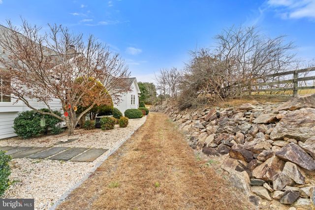 35047 SNICKERSVILLE TPKE, Round Hill, VA 20141