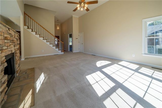 22 Churchill Downs NE, Cartersville, GA 30121