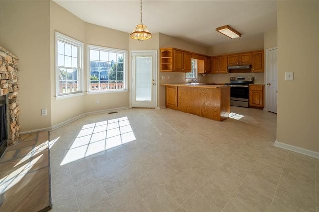 22 Churchill Downs NE, Cartersville, GA 30121