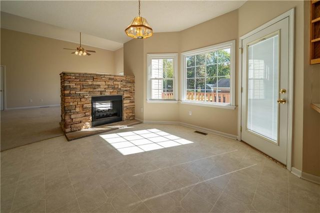 22 Churchill Downs NE, Cartersville, GA 30121