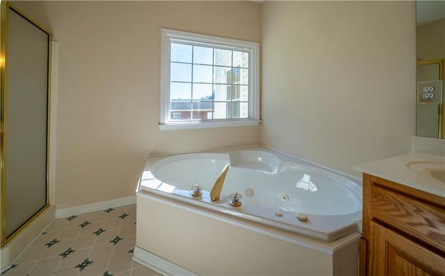 22 Churchill Downs NE, Cartersville, GA 30121