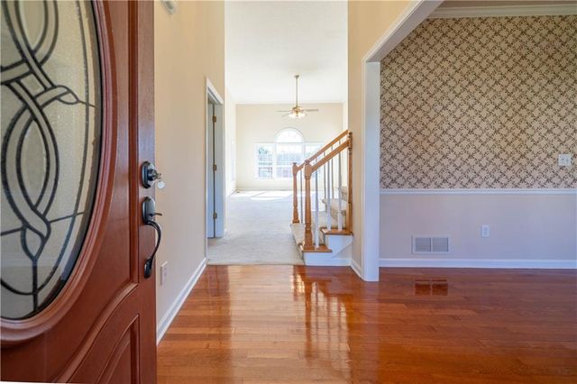 22 Churchill Downs NE, Cartersville, GA 30121