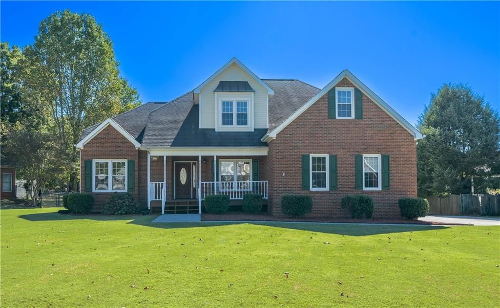 22 Churchill Downs NE, Cartersville, GA 30121
