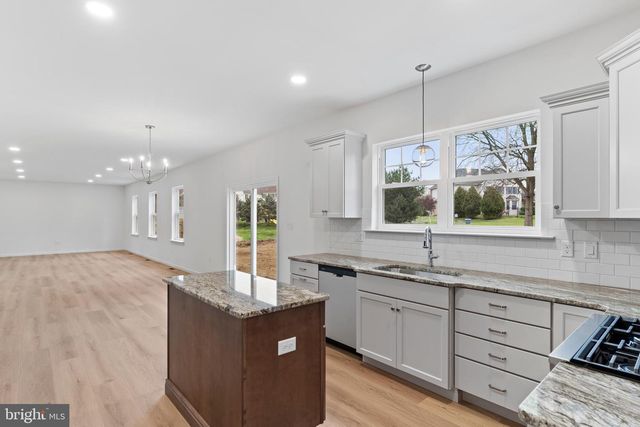 101 WOLFE CIR, Harrisburg, PA 17112