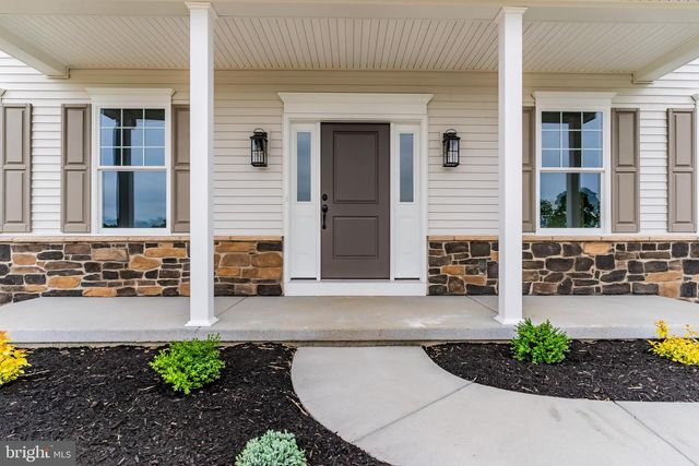 101 WOLFE CIR, Harrisburg, PA 17112