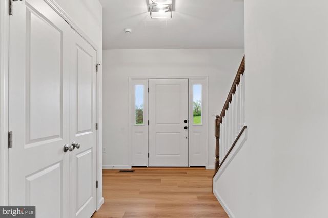 101 WOLFE CIR, Harrisburg, PA 17112