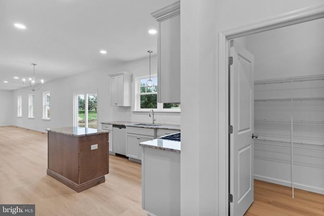 101 WOLFE CIR, Harrisburg, PA 17112