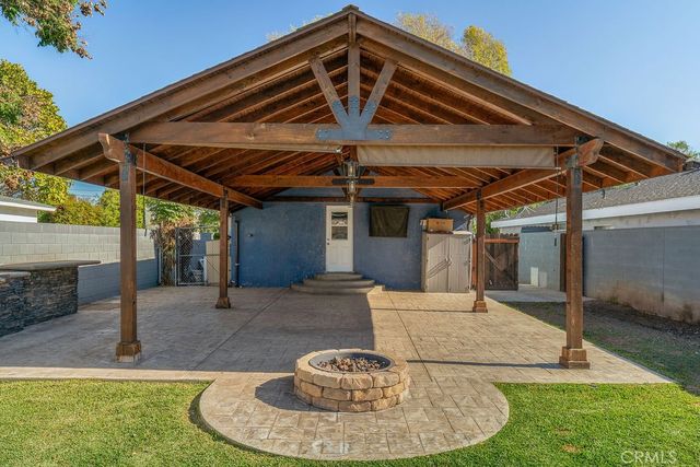 231 California, La Habra, CA 90631