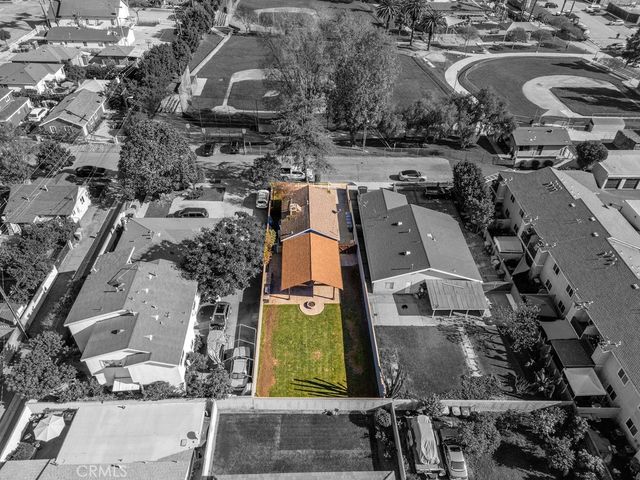 231 California, La Habra, CA 90631