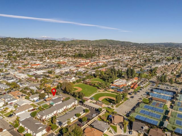 231 California, La Habra, CA 90631