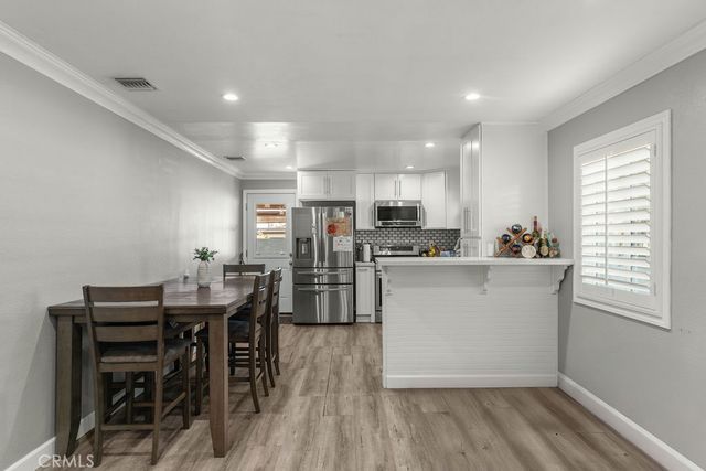 231 California, La Habra, CA 90631