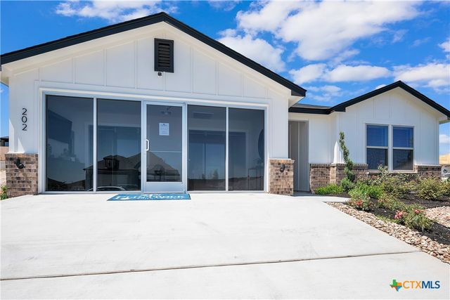 202 Great Hills Drive, Copperas Cove, TX 76522