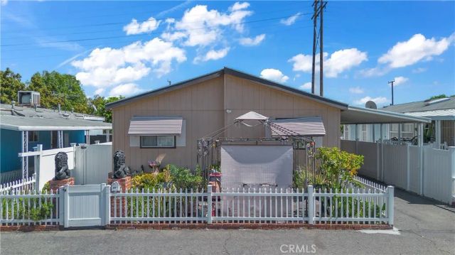 8681 Katella 812, Stanton, CA 90680