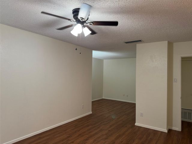 2013 Via Sonoma, Carrollton, TX 75006