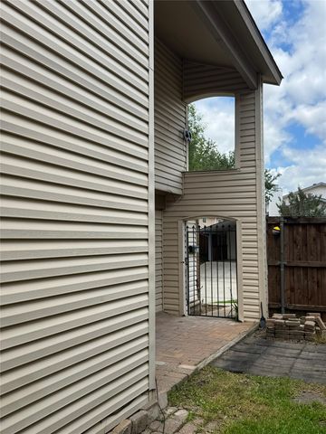 2013 Via Sonoma, Carrollton, TX 75006
