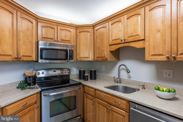 8634 BALI RD, Ellicott City, MD 21043