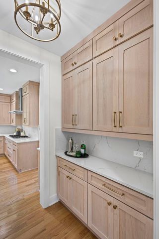 1760 Chris Court, Deerfield, IL 60015