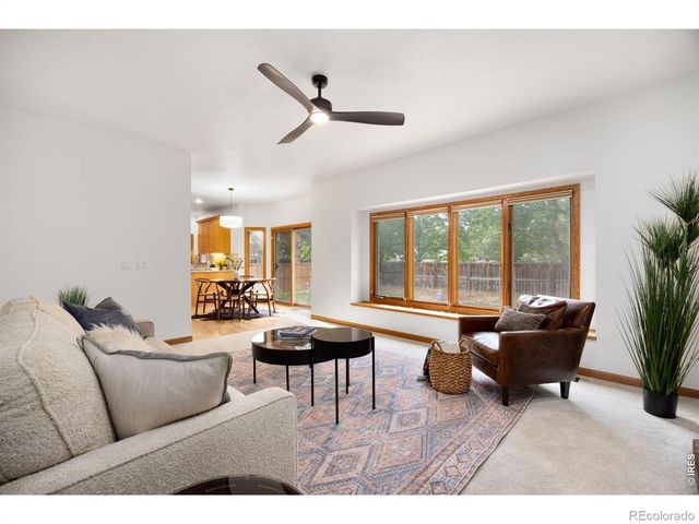 2512 Fox Run Court, Fort Collins, CO 80526