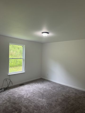 2065 Collier Rd, Lewisburg, TN 37091