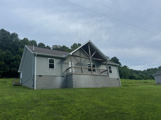 2065 Collier Rd, Lewisburg, TN 37091