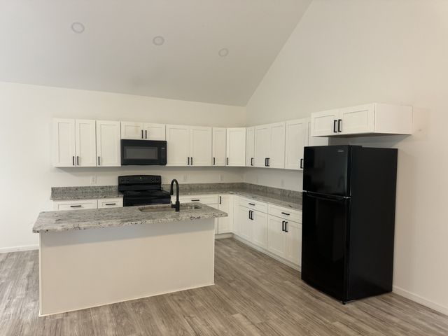 2065 Collier Rd, Lewisburg, TN 37091