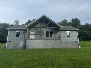 2065 Collier Rd, Lewisburg, TN 37091