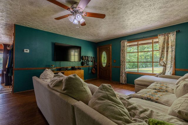 250 Conn Road, Morehead, KY 40351