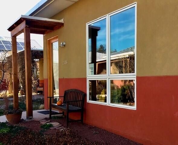 2328 Rio Grande Boulevard NW, Albuquerque, NM 87104