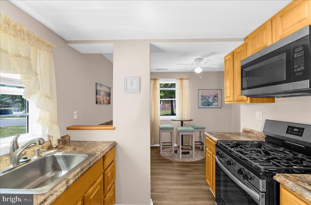 137 ARUNDEL RD, Pasadena, MD 21122