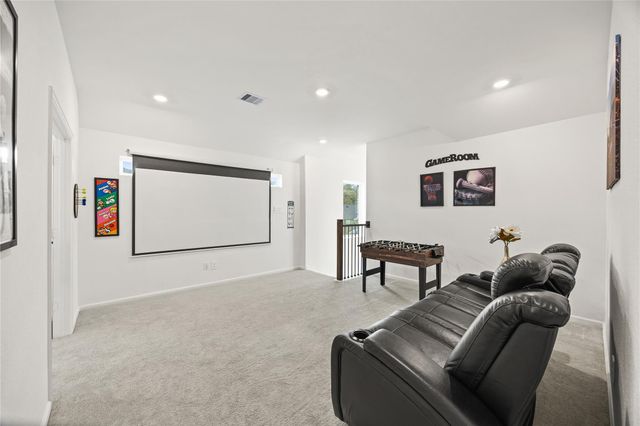 35425 Woodtrace Circle, Pinehurst, TX 77362