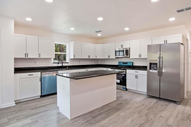 4817 CR 686, Webster, FL 33597