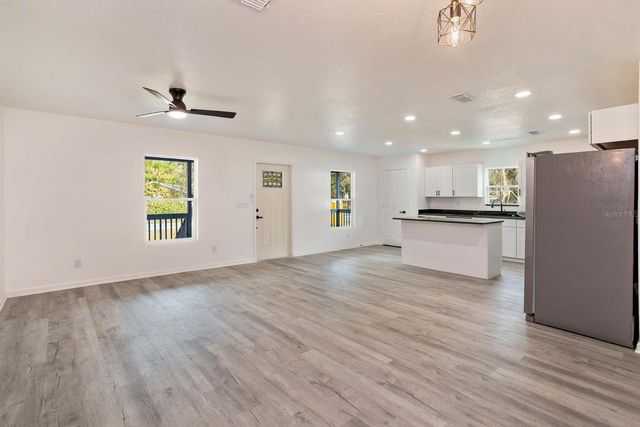 4817 CR 686, Webster, FL 33597