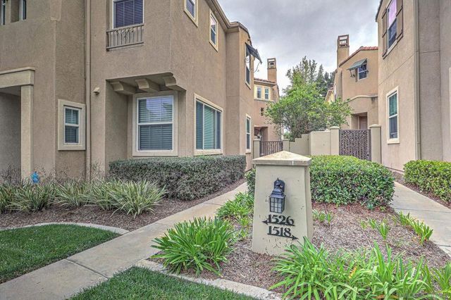 1526 Caminito Sicilia, Chula Vista, CA 91915
