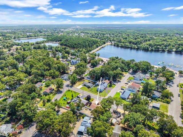 250 Station Drive, Forked River, NJ 08731